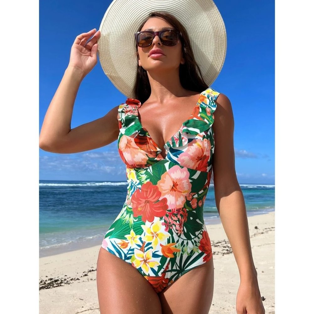 NEW Tropical Ruffle One Piece Swimsuit M